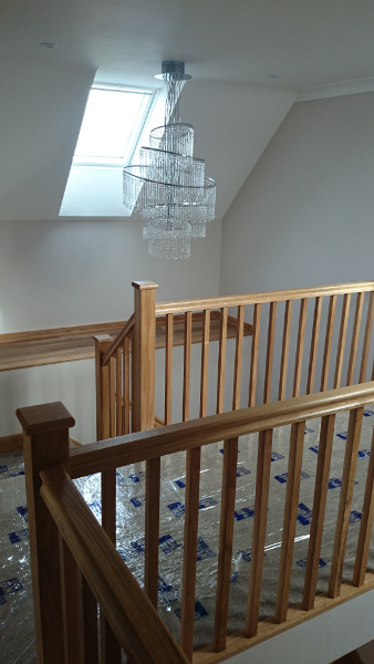 This lovely staircase design gives a real sense of grandeur.